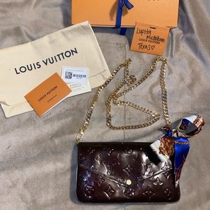 Louis Vuitton Felicie Pochette in Vernis Amarante